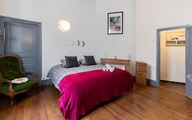 Le Theatre - Appartement Spacieux, Centre Ville & Calme